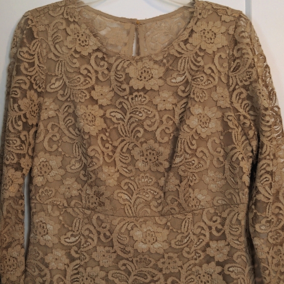 Nanette gold lace cocktail dress - Picture 6 of 7